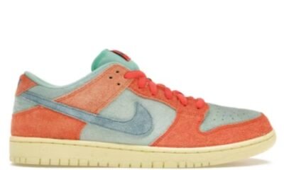 Nike SB Dunk Low Orange Emerald Rise