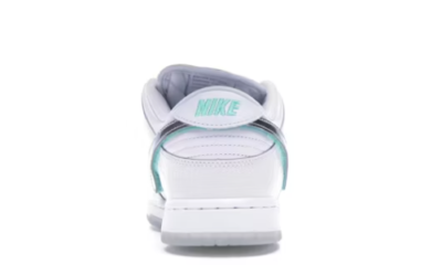 Nike SB Dunk Low Diamond Supply Co. White Diamond