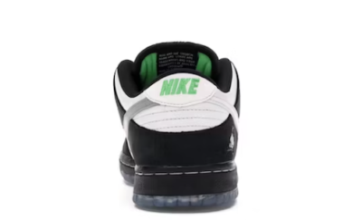 Nike SB Dunk Low Staple Panda Pigeon