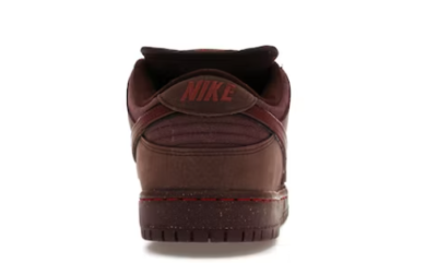 Nike SB Dunk Low City of Love Burgundy Crush